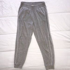 Garage light grey sweatpants